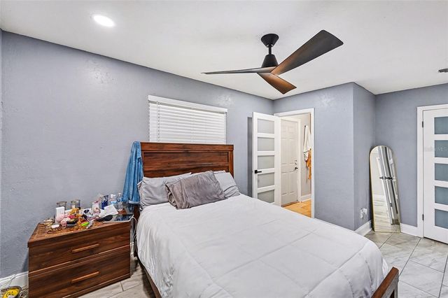 1665 PINELLAS POINT DRIVE S, St Petersburg, FL 33712