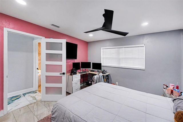 1665 PINELLAS POINT DRIVE S, St Petersburg, FL 33712