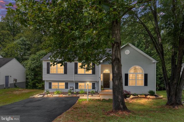 43 CHERRY LAUREL DR, Fredericksburg, VA 22405