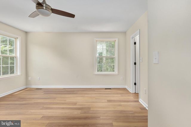 43 CHERRY LAUREL DR, Fredericksburg, VA 22405