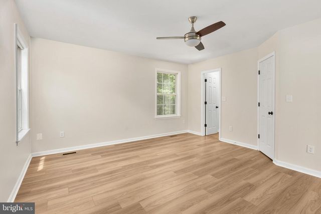 43 CHERRY LAUREL DR, Fredericksburg, VA 22405