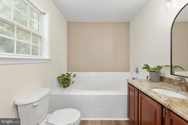 43 CHERRY LAUREL DR, Fredericksburg, VA 22405