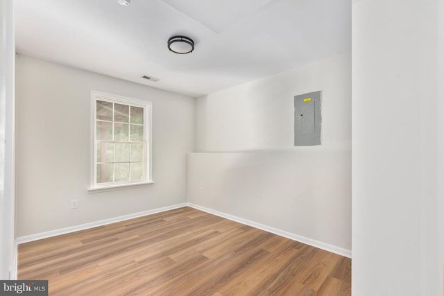 43 CHERRY LAUREL DR, Fredericksburg, VA 22405