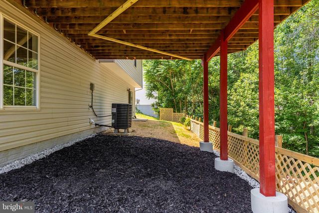 43 CHERRY LAUREL DR, Fredericksburg, VA 22405