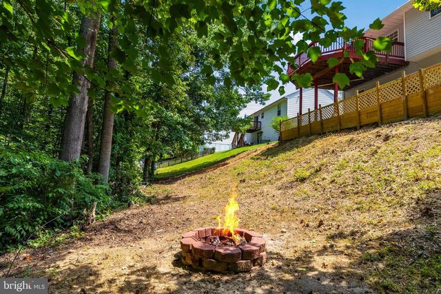 43 CHERRY LAUREL DR, Fredericksburg, VA 22405
