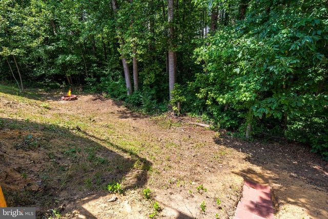 43 CHERRY LAUREL DR, Fredericksburg, VA 22405
