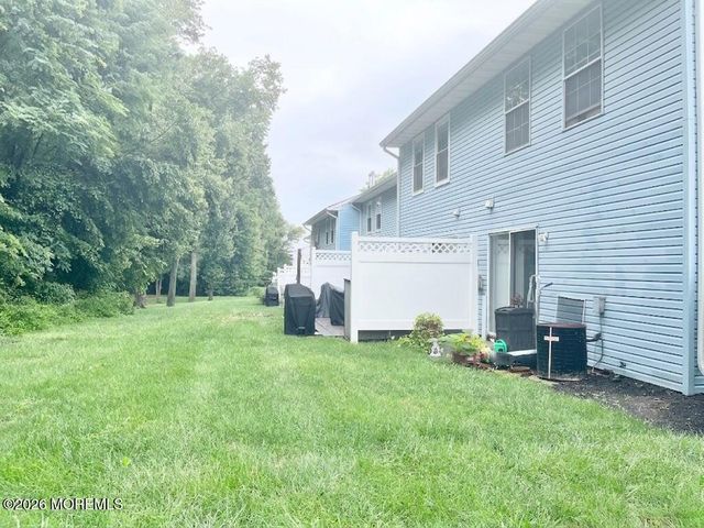 82 Cliffwood Avenue W 17, Cliffwood, NJ 07721