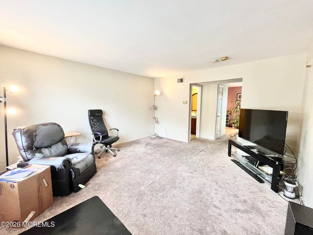 82 Cliffwood Avenue W 17, Cliffwood, NJ 07721