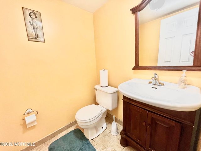 82 Cliffwood Avenue W 17, Cliffwood, NJ 07721