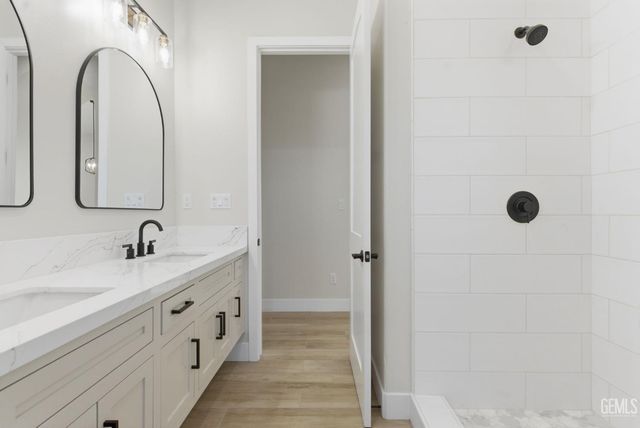 8023 Immaculate, Bakersfield, CA 93313