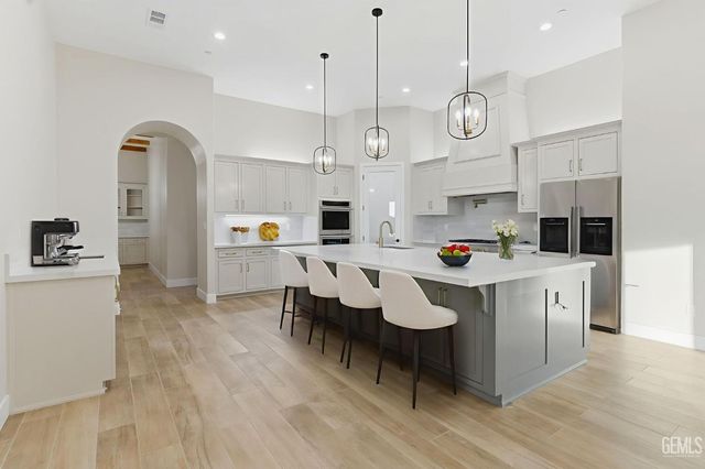 8023 Immaculate, Bakersfield, CA 93313