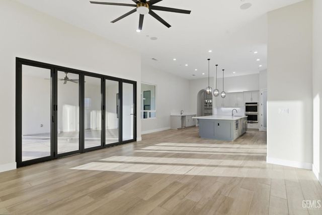 8023 Immaculate, Bakersfield, CA 93313