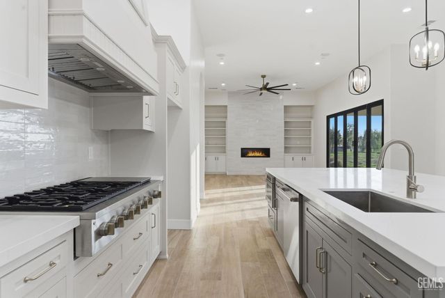 8023 Immaculate, Bakersfield, CA 93313