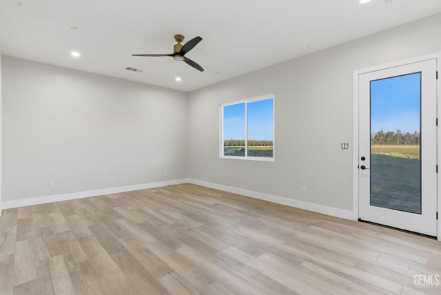 8023 Immaculate, Bakersfield, CA 93313