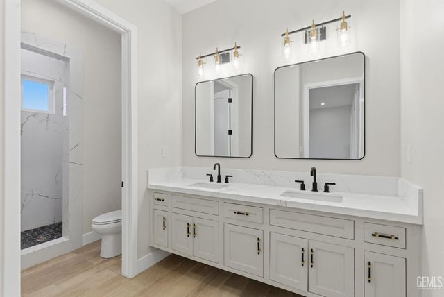 8023 Immaculate, Bakersfield, CA 93313