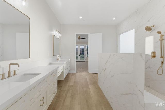 8023 Immaculate, Bakersfield, CA 93313