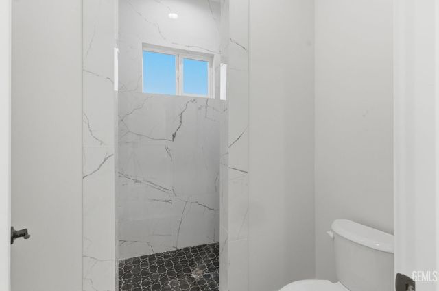 8023 Immaculate, Bakersfield, CA 93313