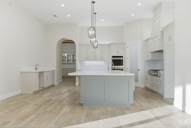 8023 Immaculate, Bakersfield, CA 93313