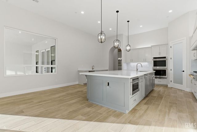 8023 Immaculate, Bakersfield, CA 93313