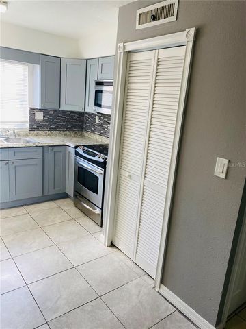 7453 DANIEL WEBSTER DRIVE A5, Winter Park, FL 32792