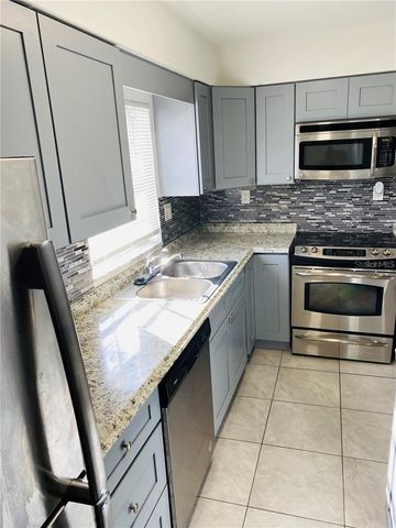 7453 DANIEL WEBSTER DRIVE A5, Winter Park, FL 32792