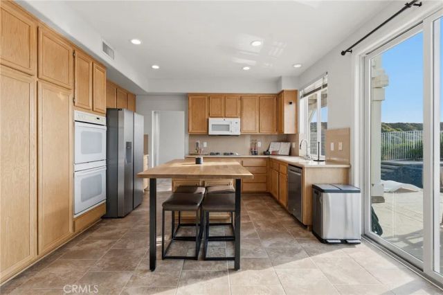26056 Ohara Lane, Stevenson Ranch, CA 91381