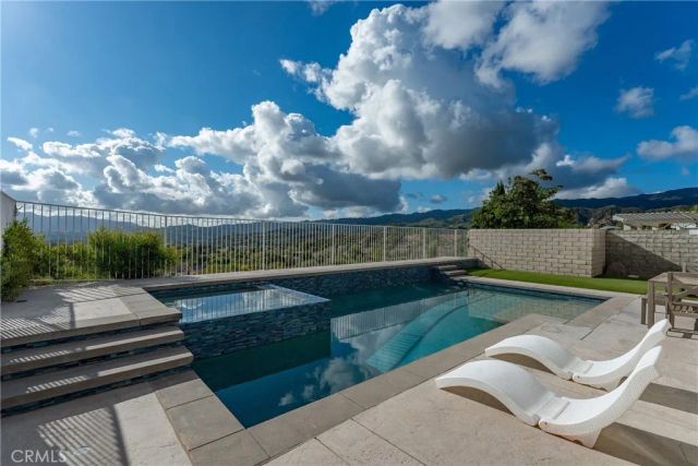 26056 Ohara Lane, Stevenson Ranch, CA 91381
