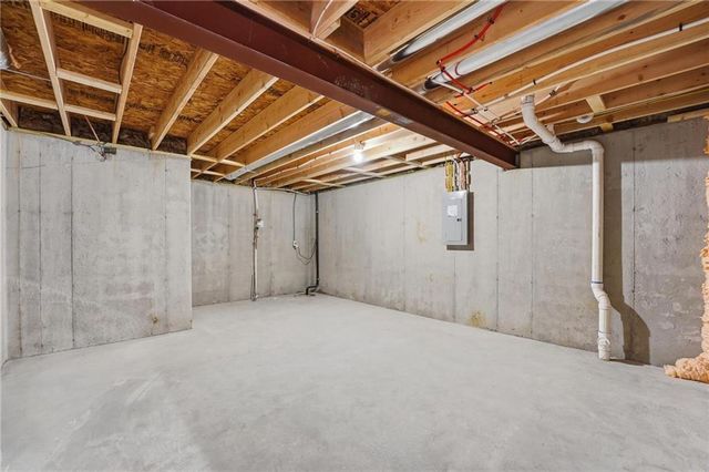 18304 W 166th Street, Olathe, KS 66062