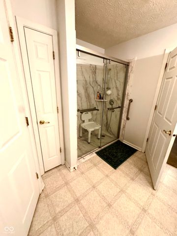 1146 Nanwich Court, Indianapolis, IN 46217