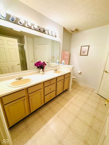 1146 Nanwich Court, Indianapolis, IN 46217