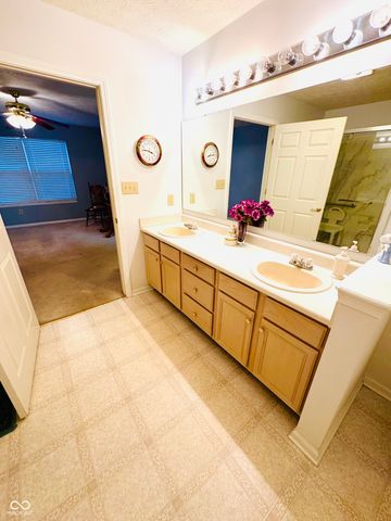 1146 Nanwich Court, Indianapolis, IN 46217