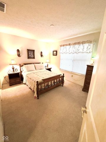 1146 Nanwich Court, Indianapolis, IN 46217