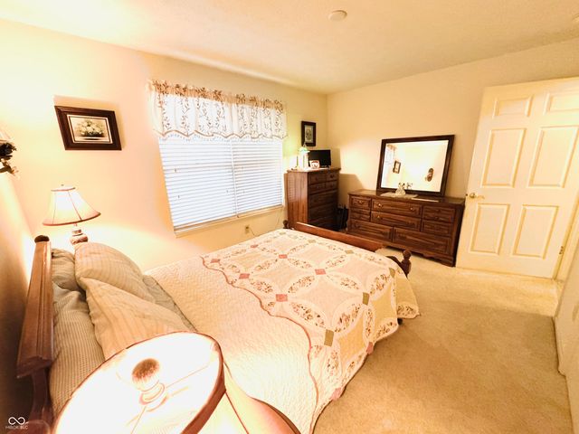 1146 Nanwich Court, Indianapolis, IN 46217