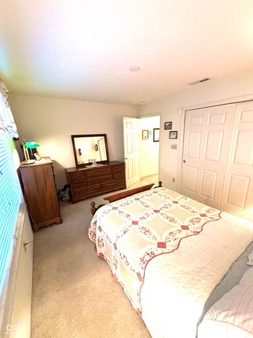 1146 Nanwich Court, Indianapolis, IN 46217