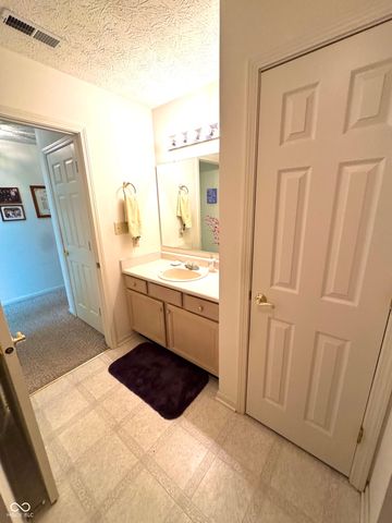 1146 Nanwich Court, Indianapolis, IN 46217