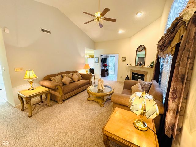 1146 Nanwich Court, Indianapolis, IN 46217