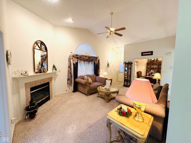 1146 Nanwich Court, Indianapolis, IN 46217