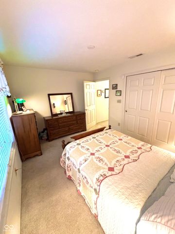 1146 Nanwich Court, Indianapolis, IN 46217