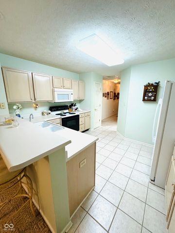 1146 Nanwich Court, Indianapolis, IN 46217