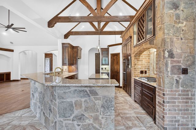 1201 Bluff Springs Drive, Fort Worth, TX 76052
