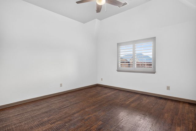 1201 Bluff Springs Drive, Fort Worth, TX 76052