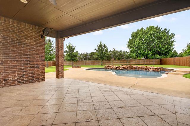 1201 Bluff Springs Drive, Fort Worth, TX 76052