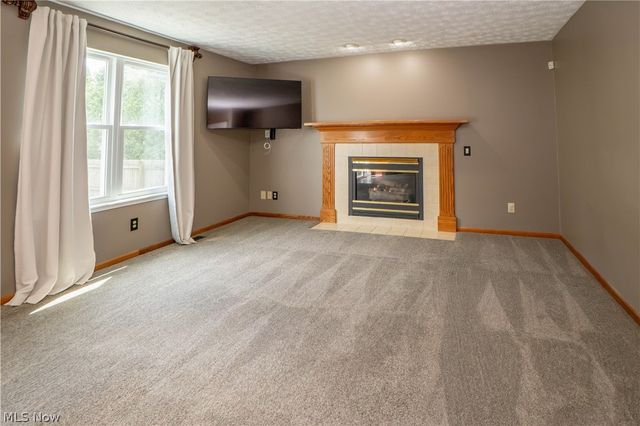 6526 Sugargrove Circle NE, Canton, OH 44721