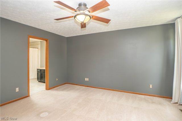 6526 Sugargrove Circle NE, Canton, OH 44721