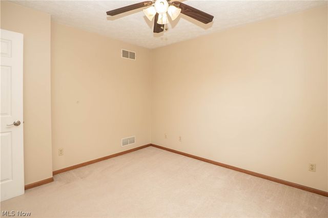 6526 Sugargrove Circle NE, Canton, OH 44721
