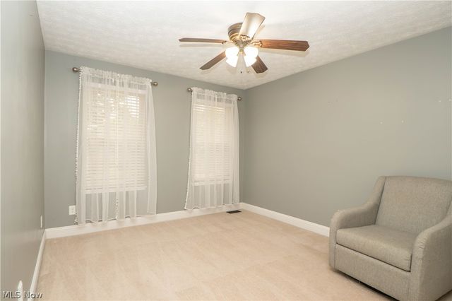 6526 Sugargrove Circle NE, Canton, OH 44721