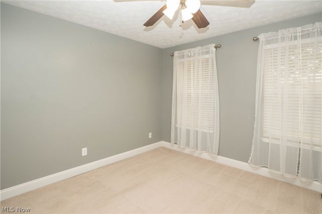 6526 Sugargrove Circle NE, Canton, OH 44721