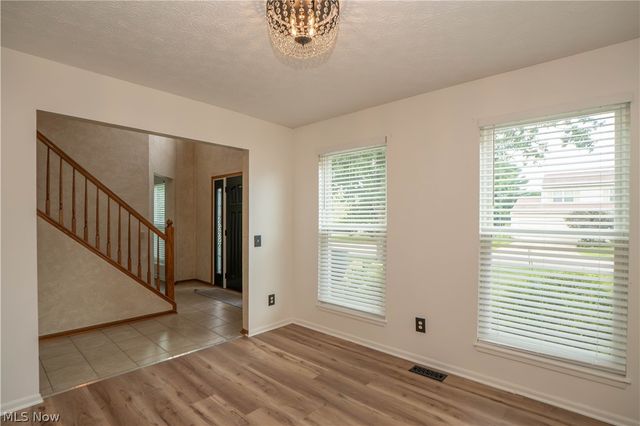 6526 Sugargrove Circle NE, Canton, OH 44721