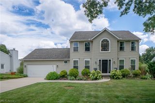6526 Sugargrove Circle NE, Canton, OH 44721