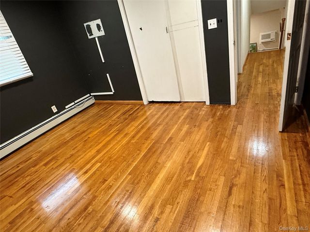 106 Lea Ann Terrace, Wantagh, NY 11793